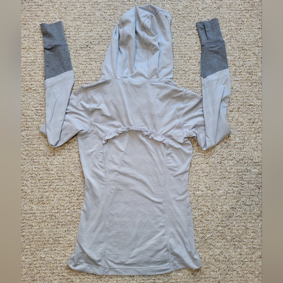 Grey athletic three quarter zip jacket - Picture 3 of 6